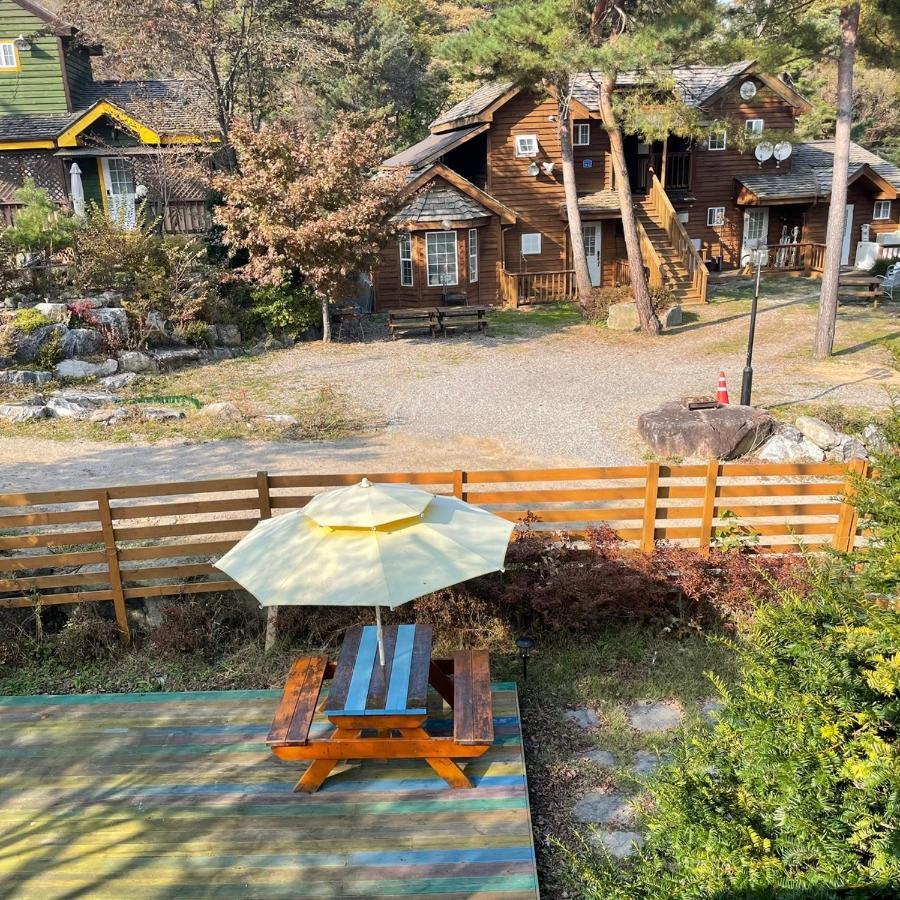 Honey Bear Pension Pyeongchang Exterior foto